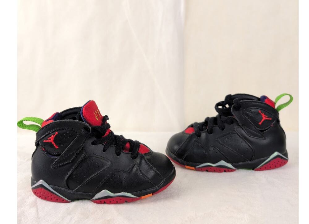 Jordan 7 Marvin the Martian sneakers Size 8c kids shoes black Sneakerhead 2015